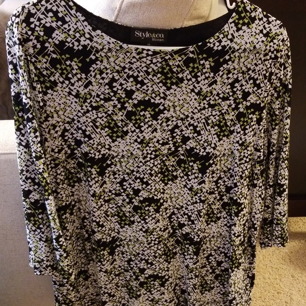Womens 3/4 sleeve blouse
